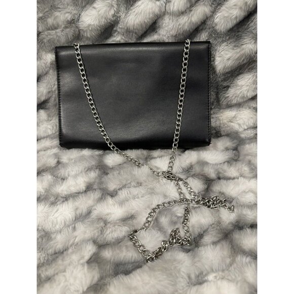 BADGLEY MISCHKA Black Vegan Leather Letter Bag With Tassel - Picture 6 of 10